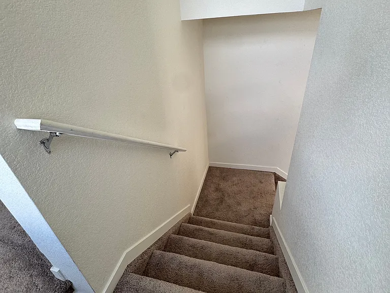 5836 Thurless Ln — Photo 13
