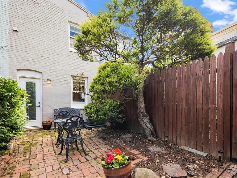 310 Millers Ct NE — Photo 20