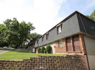 1104 Arrowhead Dr, Collinsville, IL 62234