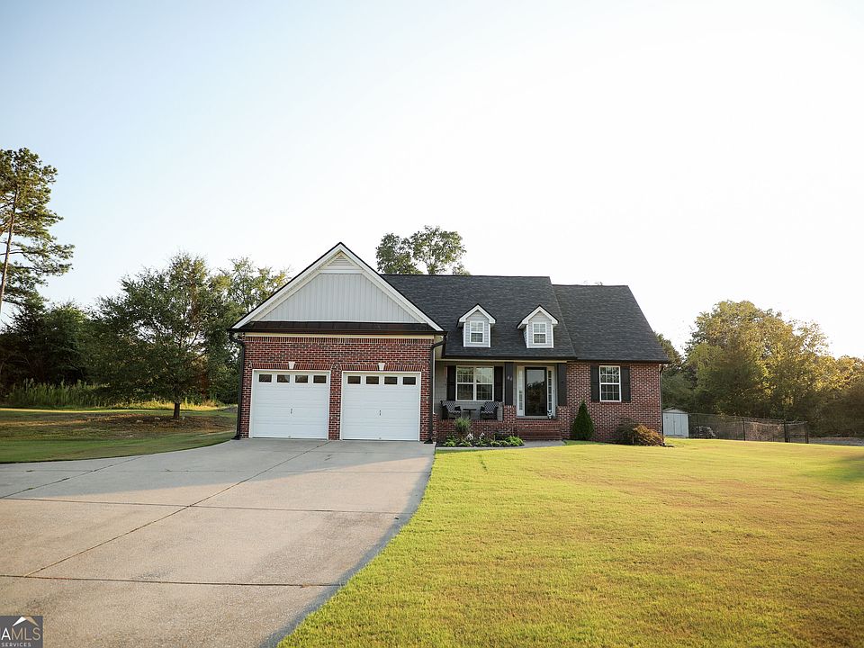 1st image of 44 Morgan Ln