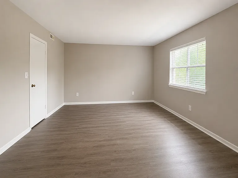 Ridge View Apartments — Photo 7