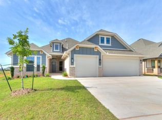 9228 SW 43rd St, Oklahoma City, OK 73179