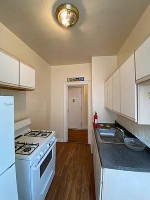 Rented by null | media 4