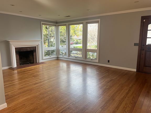 2nd image of 1332 Virginia Ave