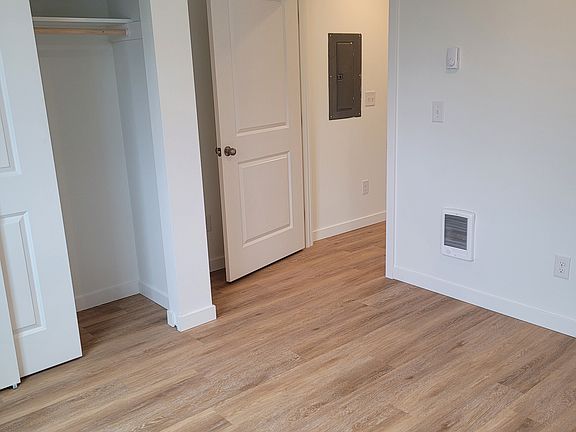 Bedroom 1 (photo 1)