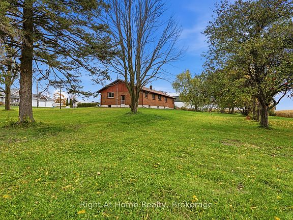 4th image of 10651 Old Scugog Rd