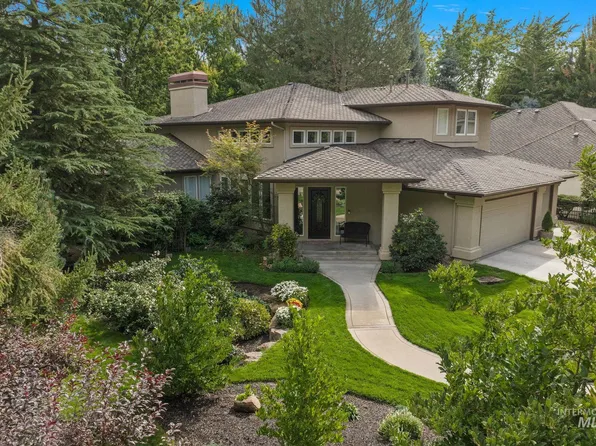 9340 W Pebble Brook Ln, Garden City, ID 83714