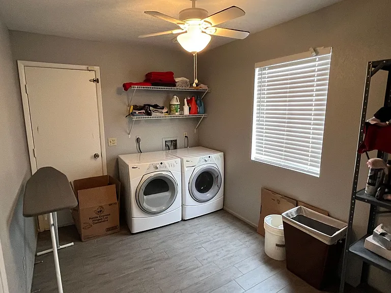 131 Voyager Ln — Photo 9