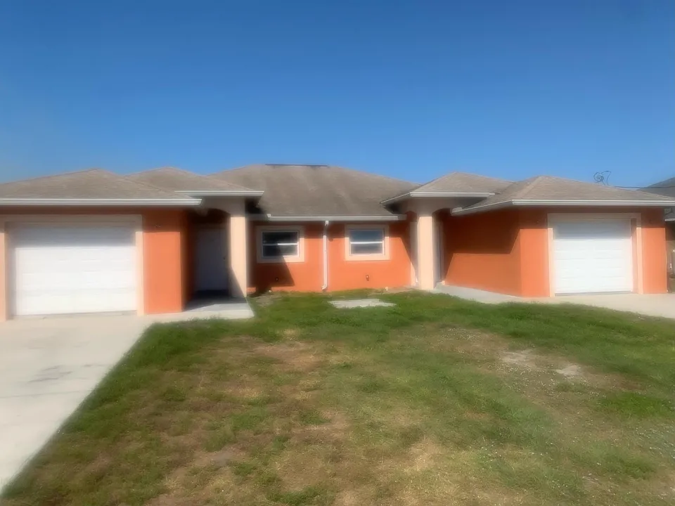 408 Piper Ave
