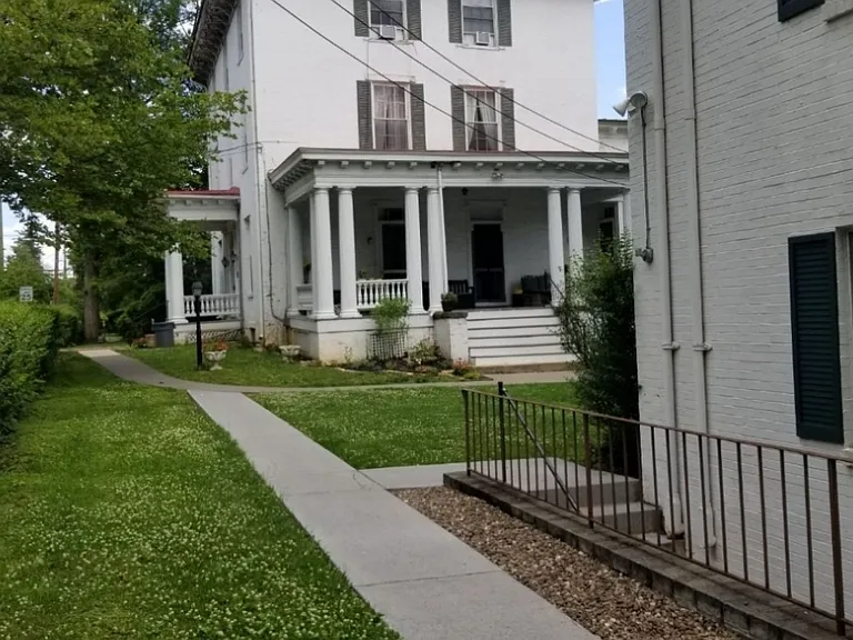 342 Fairmont Ave — Photo 91