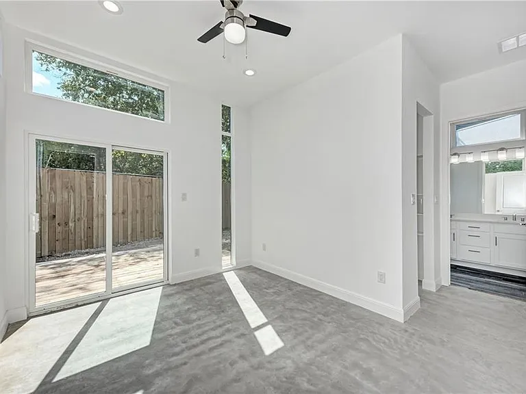 6111 Begonia Cir #1 — Photo 13