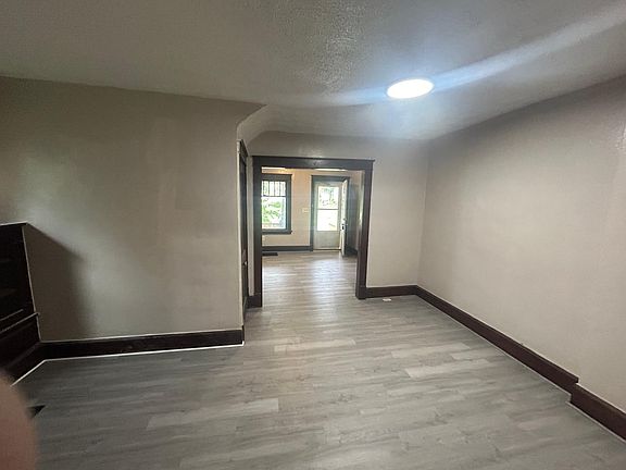 2nd image of 33 N Brockway Ave #1
