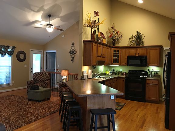 4th image of 254 Grand Oak Blvd