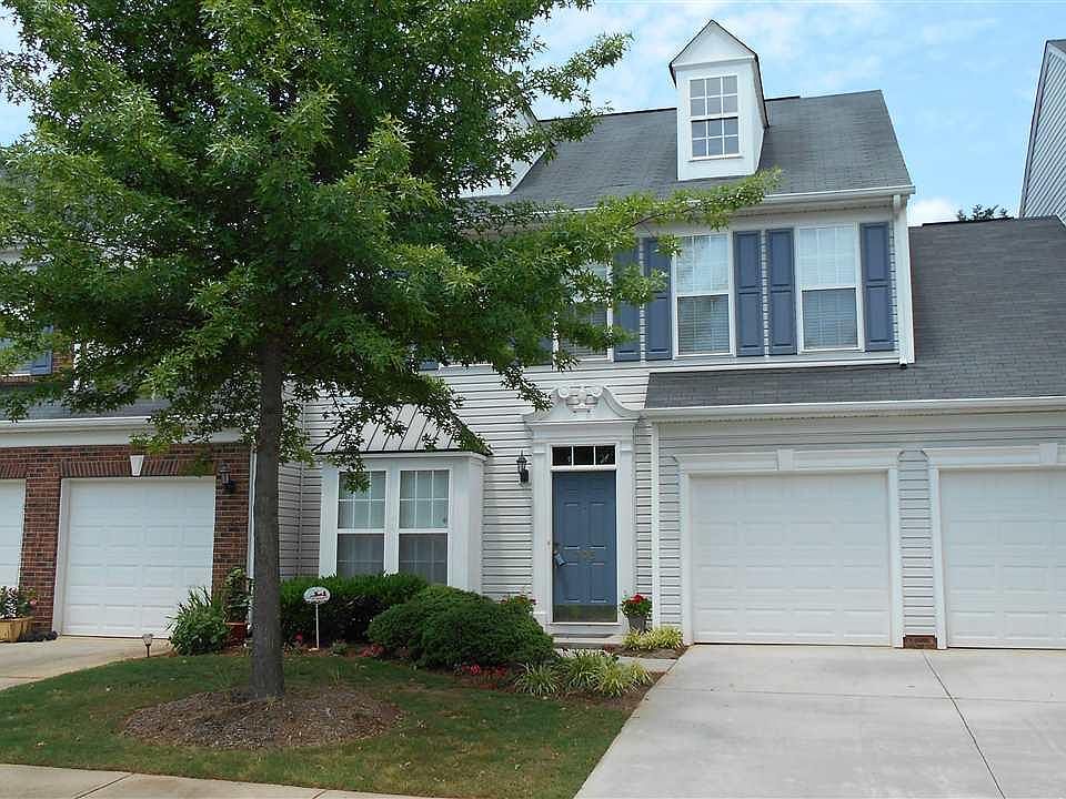 1st image of 305 Majesty Ct
