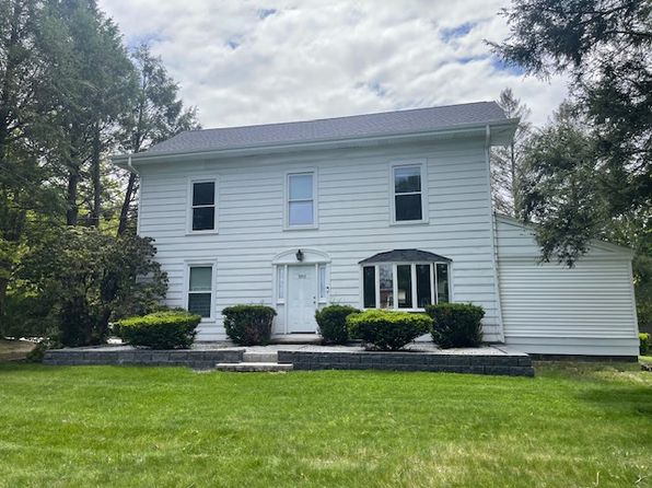 550 Putnam Pike #2