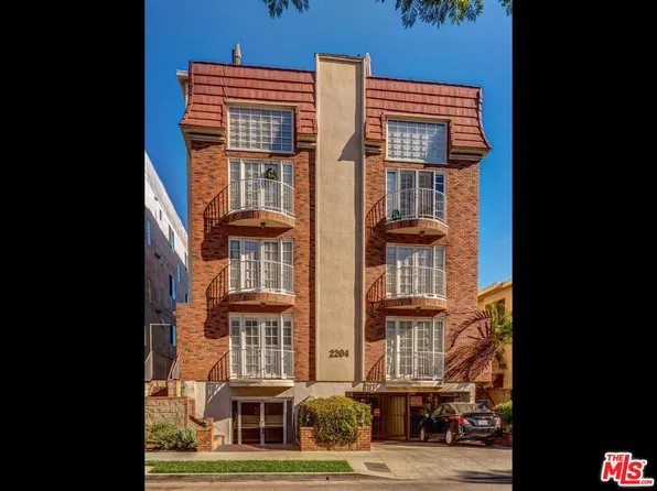 2204 S Bentley Ave APT 303, Los Angeles, CA 90064