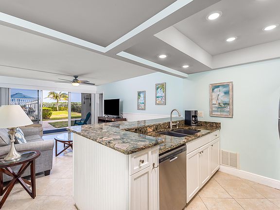 3rd image of 9800 S Ocean Drive #106