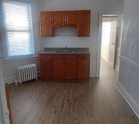 entrance to kitchen