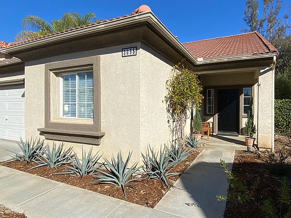 2nd image of 3095 Sprucewood Ln