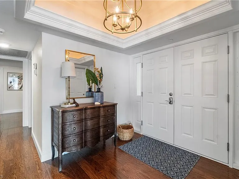 4031 Gulf Shore Blvd N #25 — Photo 12