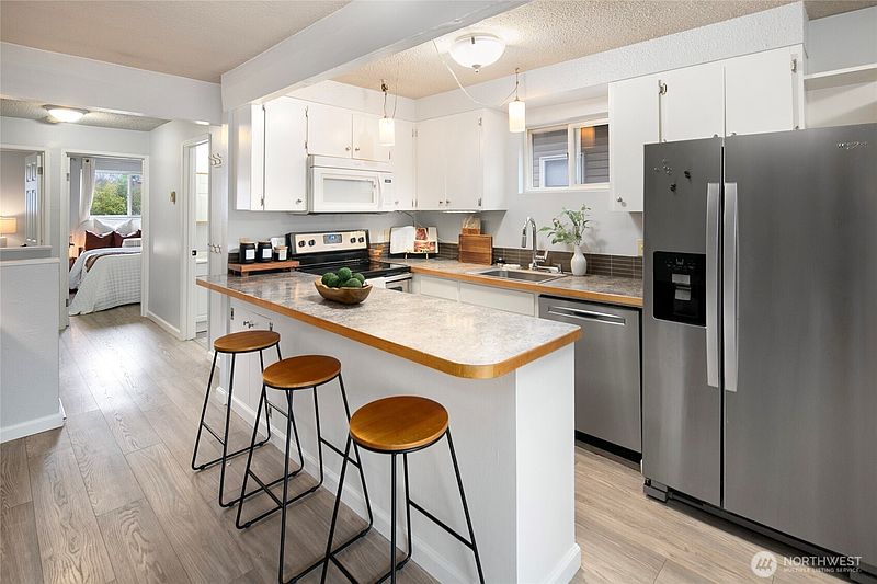 3rd image of 942 N 82nd Street