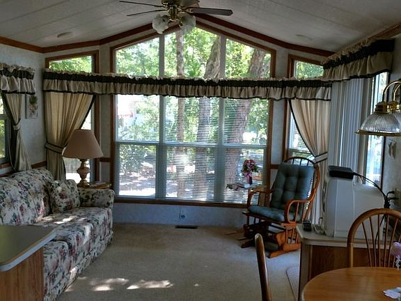 4th image of 1674 Sagamore Dr #703-075