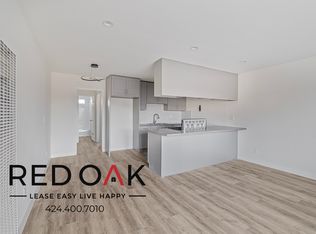 1052 1/2 Browning Blvd #11, Los Angeles, CA 90037