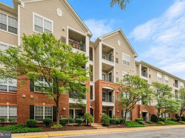 4854 Eisenhower Ave Unit 157, Alexandria, VA 22304