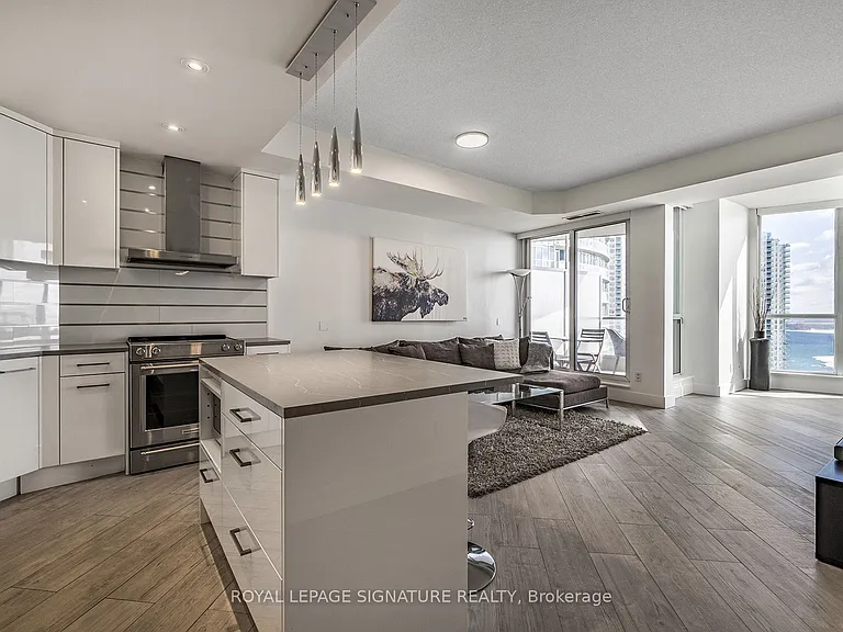 218 Queens Quay W #2303 — Photo 13