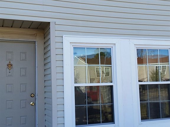 2nd image of 129 Thalia Trace Dr