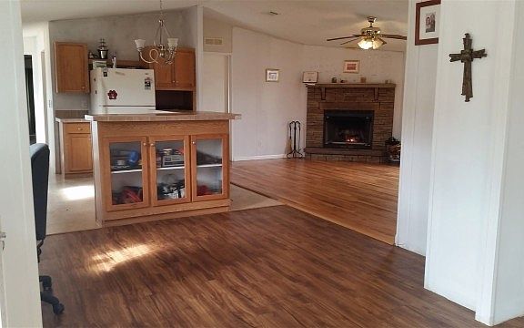 4th image of 5138 Box Wood Ln