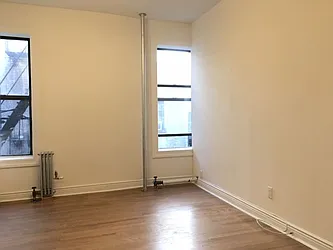 Rented by Lang Realty LLC