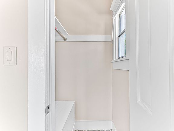 5th image of 1460 Gaviota Ave #2
