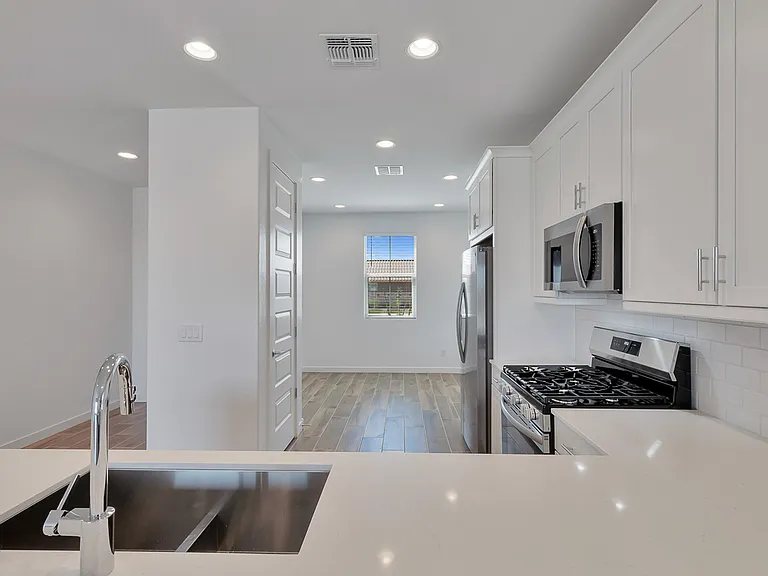 17042 W Artemisa Ave — Photo 6