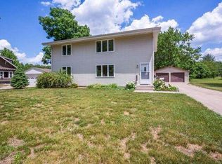 232 1/2 S Boone St, Boone, IA 50036