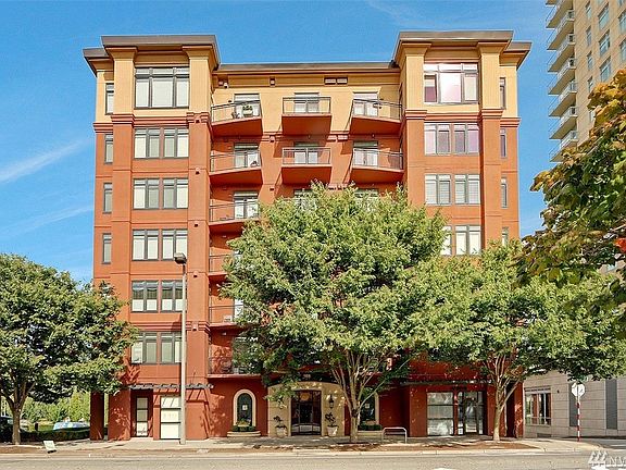 2nd image of 1106 108th Ave NE APT 303