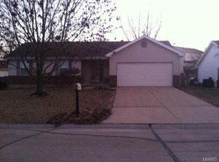 1211 Ashford Place Dr, O'Fallon, MO 63366