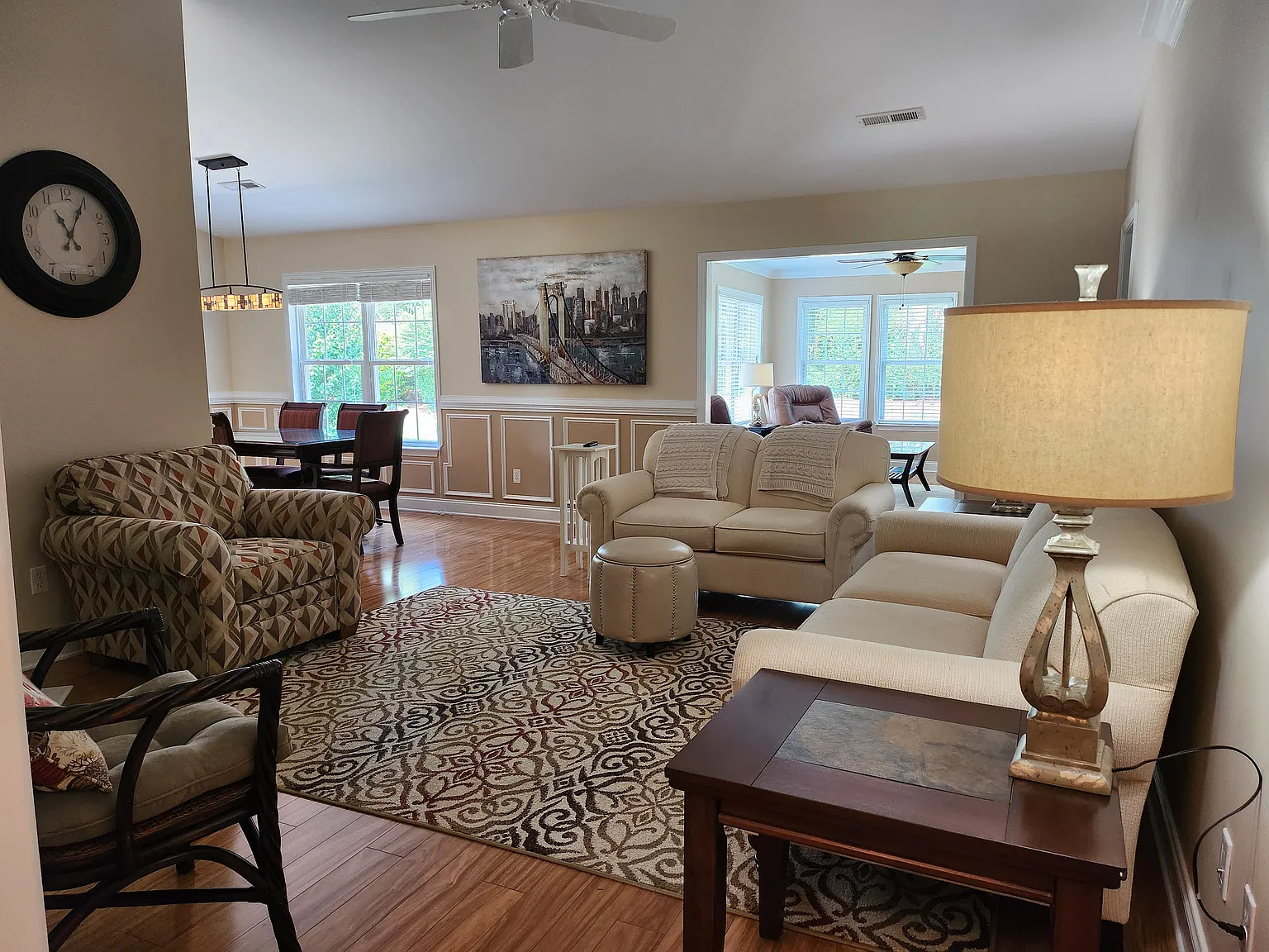 3 bed, 1501 sqft, $2,500 — Photo 3