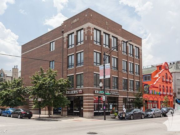 3rd image of 1035 W Belmont Ave #4W