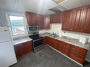 81 Hunter St #C, Tamaqua, PA 18252