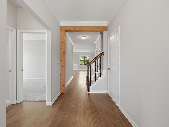 4th image of 57 Regal Pond Dr