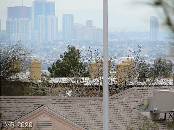 4th image of 2050 Los Feliz St Unit 103