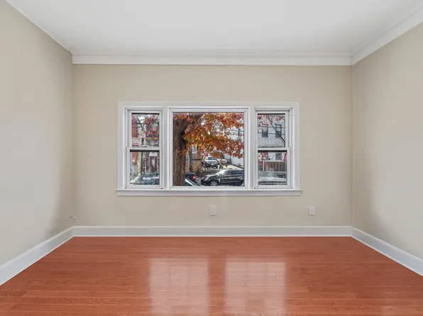 58-07 Maspeth Avenue image 24 of 35