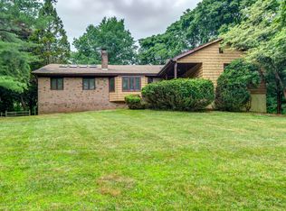 6 Fellswood Way, Holmdel, NJ 07733