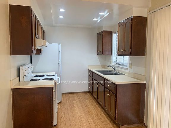 2nd image of 1408 Essex Way APT 3