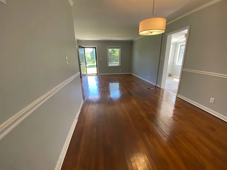3420 Canterbury St — Photo 6