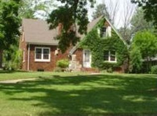 1403 N Carroll St, Carroll, IA 51401