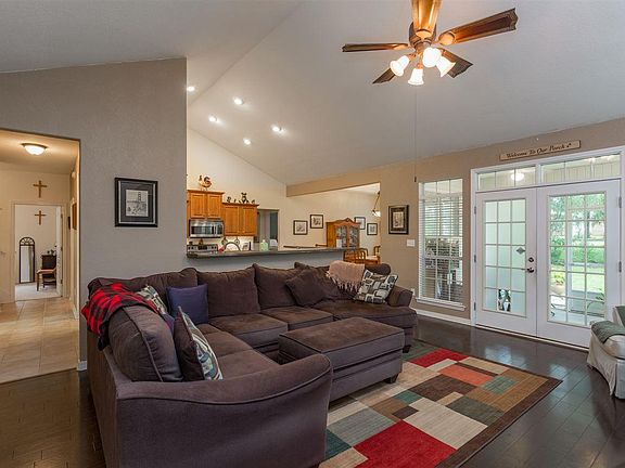 5th image of 2328 Caddy Shack Ln