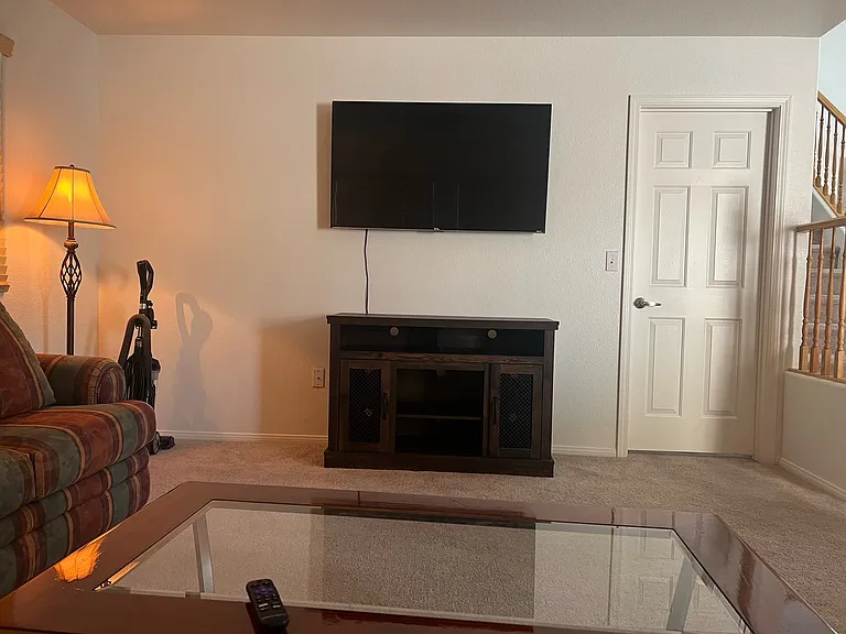 5098 Lime Kiln Ave #2 — Photo 3