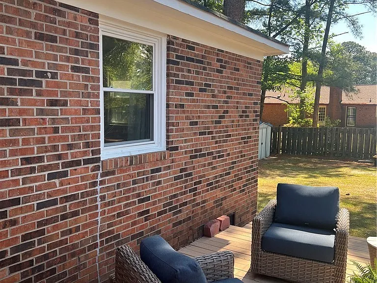 1526 Trevino Dr — Photo 29